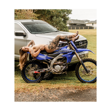 Load image into Gallery viewer, 2026 Spicy Rigs Calendar Stubby Cooler
